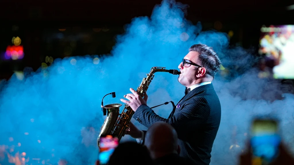 Istanbul Bosphorus Dinner Cruise with Turkish Dinner & Live Shows