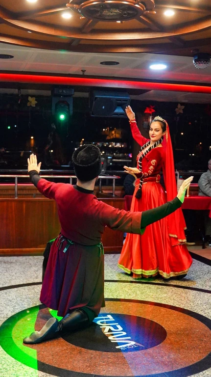 Istanbul Bosphorus Dinner Cruise with Turkish Dinner & Live Shows