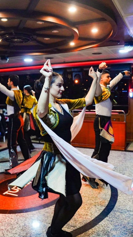 Istanbul Bosphorus Dinner Cruise with Turkish Dinner & Live Shows