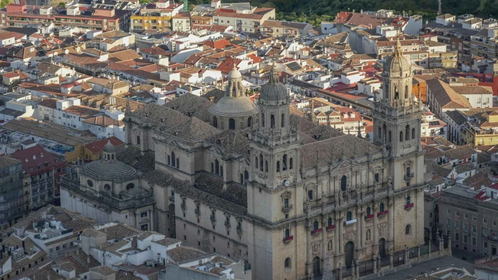 İSPANYA VE ENDÜLÜS İKONLARI TURU Pegasus Havayolları ile 7 gece Barcelona Gidiş – Madrid Dönüş || 16193||20507
