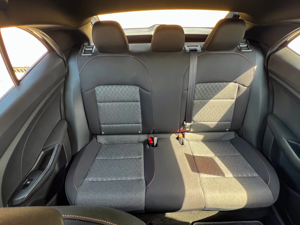 Noleggio Auto MG3 Dubai | 99 AED al giorno