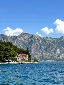 "Montenegro Drøm: Budva & Kotor Fjorder & Sveti Stefan"