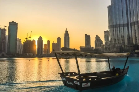 Karte za vožnju čamcem po Jezeru u Dubai Mall – Iskustvo vožnje po jezeru