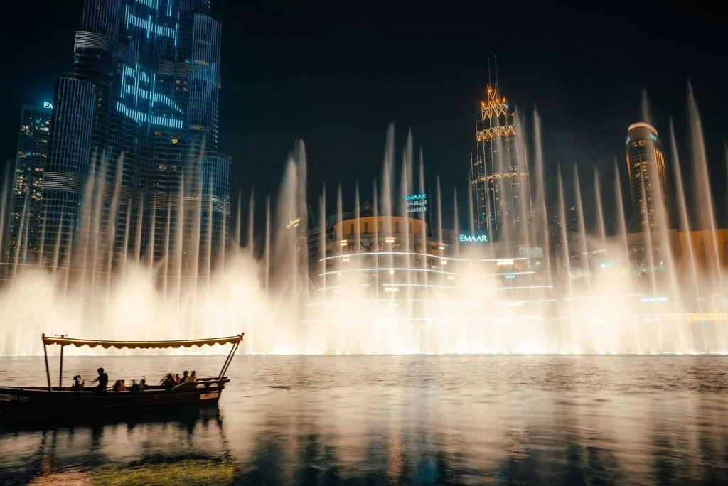 Dubai Mall Göl Turu Bileti – Lake Ride Deneyimi