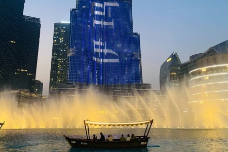 Karte za vožnju čamcem po Jezeru u Dubai Mall – Iskustvo vožnje po jezeru