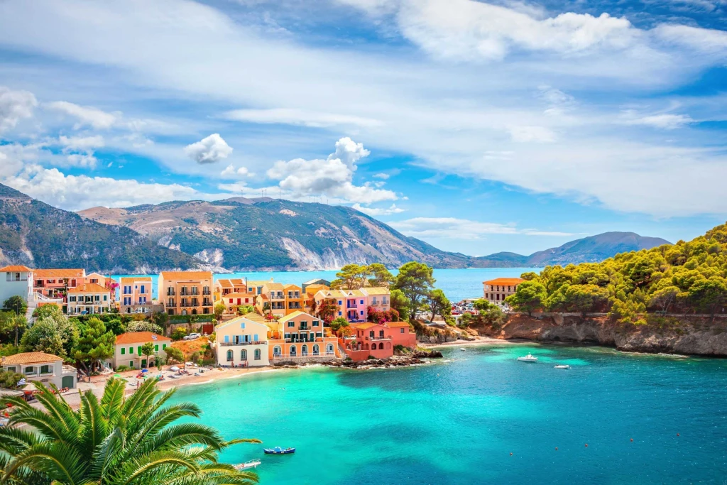 Greek Island Explorer Tour : 7 Days Athens, Santorini & Mykonos