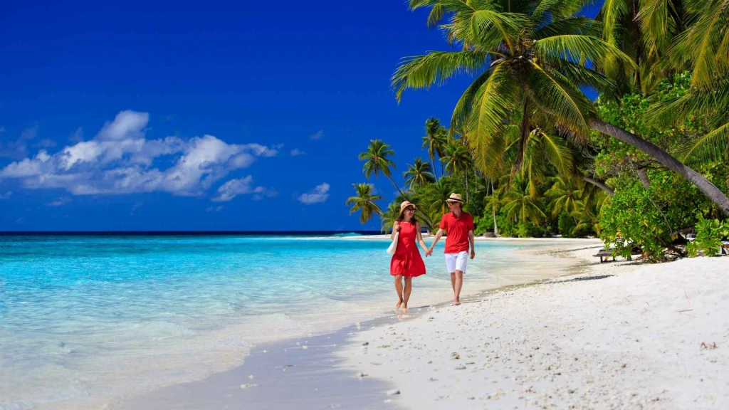 Maldivler & Singapur & Phuket Turu Qatar Havayolları ile 8 Gece 10 Gün NLE-HKT