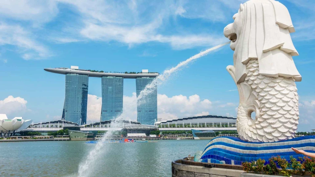 Maldivler & Singapur & Phuket Turu Qatar Havayolları ile 8 Gece 10 Gün NLE-HKT