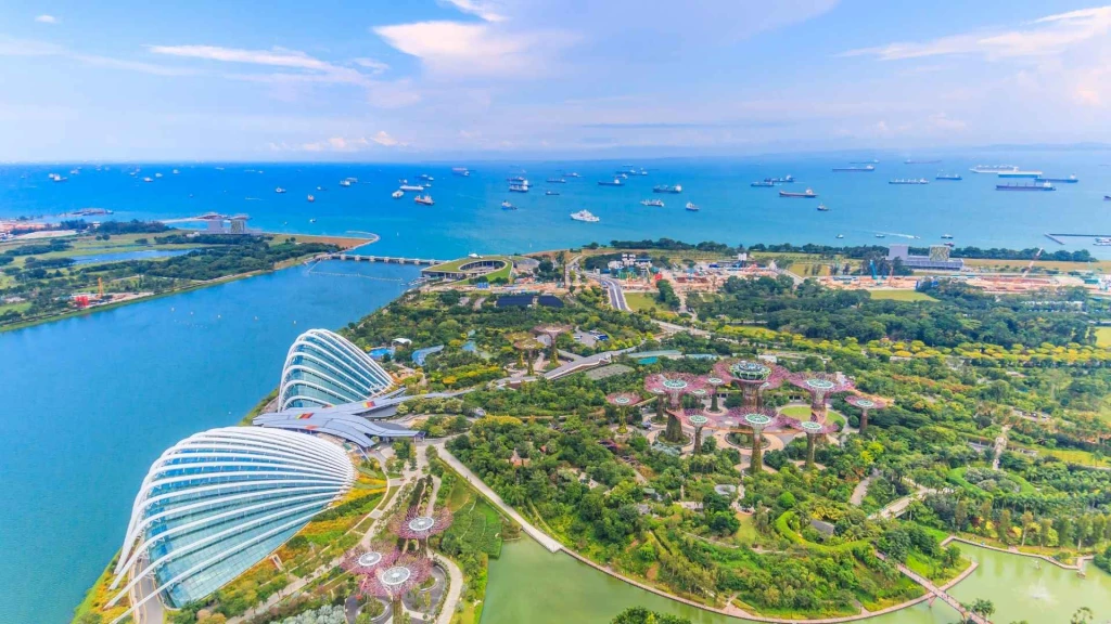 Maldivler & Singapur & Phuket Turu Qatar Havayolları ile 8 Gece 10 Gün NLE-HKT