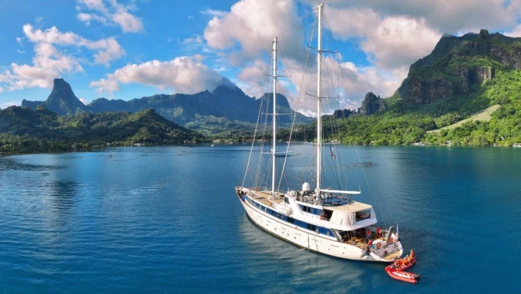 Tahiti 6-Nights Cruise – Tahiti & the Pearls of French Polynesia
