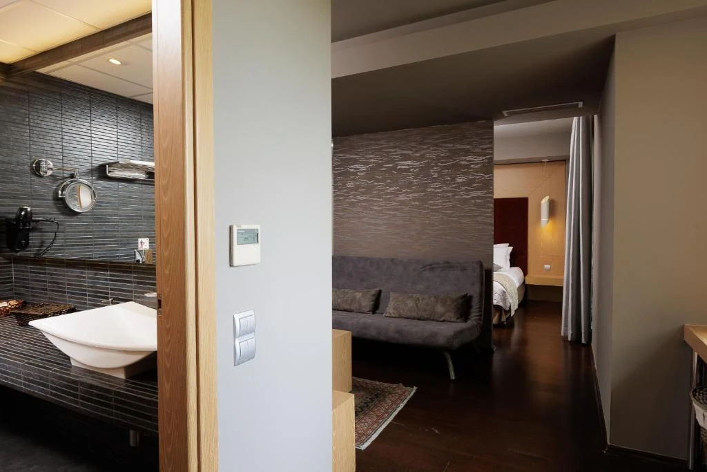 Elysion Hotel