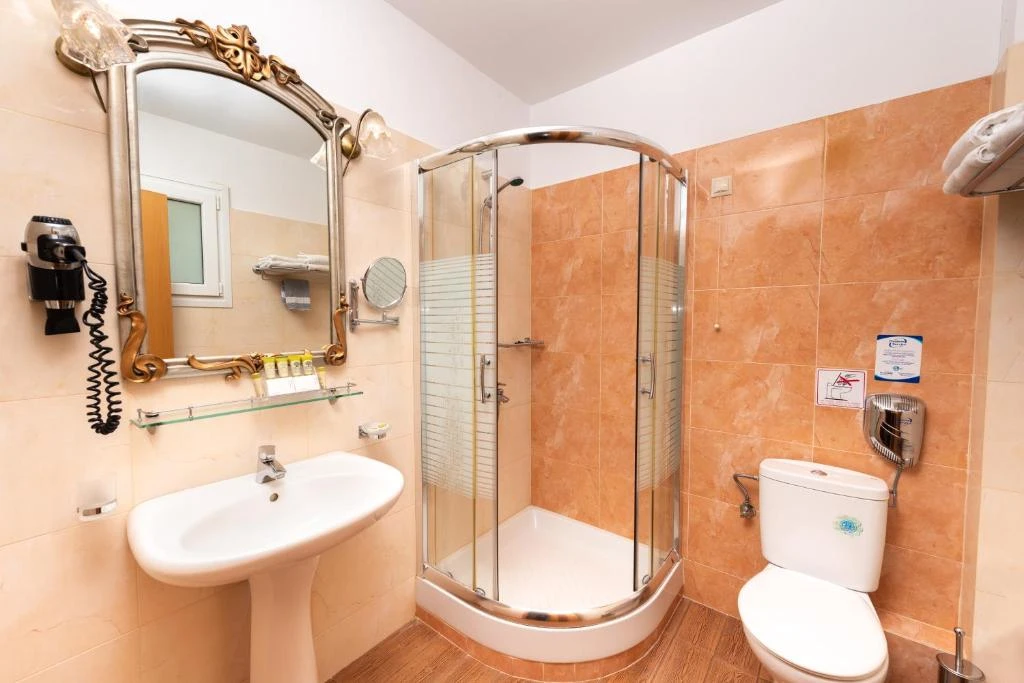 Heliotrope Hotel Midilli
