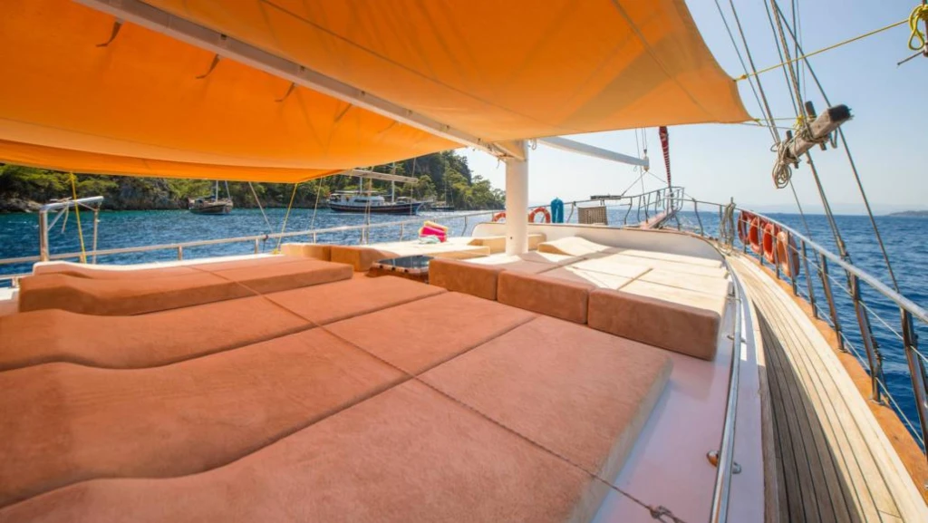 Mosaik Gulet Yachtcharter: Private blaue Kreuzfahrt in der Türkei