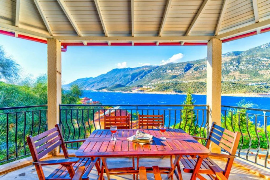 Aile Gulet Turu ve Villa Konaklama Tatili: 14 Gece Yelken ve Kal Turkey