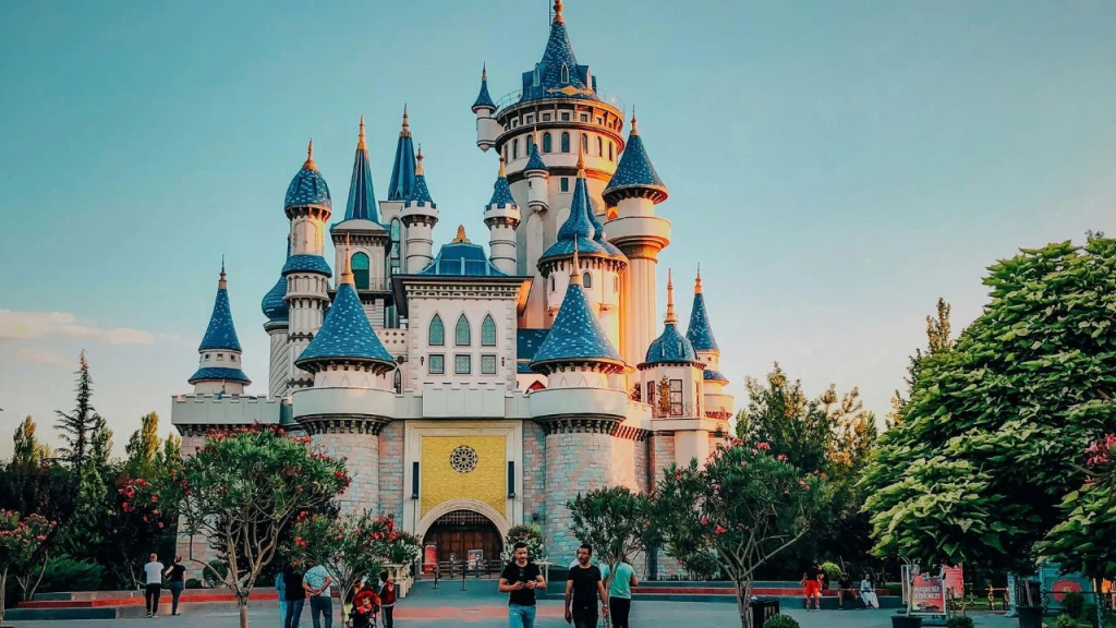 Kurban Bayramı Özel Günübirlik Eskişehir Masal Şatosu Odunpazarı Turu