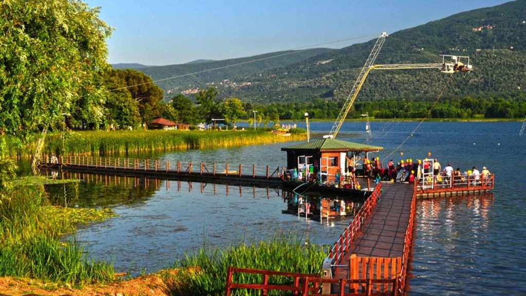 Kurban Bayramı Özel Günübirlik Maşukiye Cam Teras Ormanya Hobbit Evleri Turu