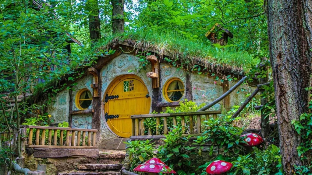 Kurban Bayramı Özel Günübirlik Maşukiye Cam Teras Ormanya Hobbit Evleri Turu
