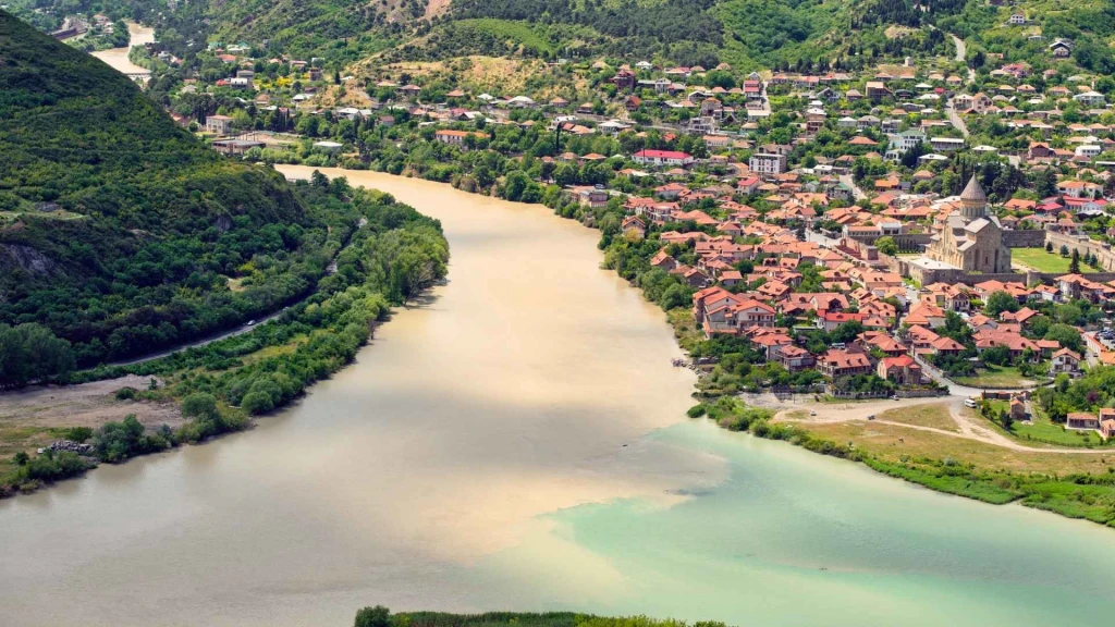 Elegant Tiflis Türk Havayolları ile 3 Gece 4 Gün TBS-TBS