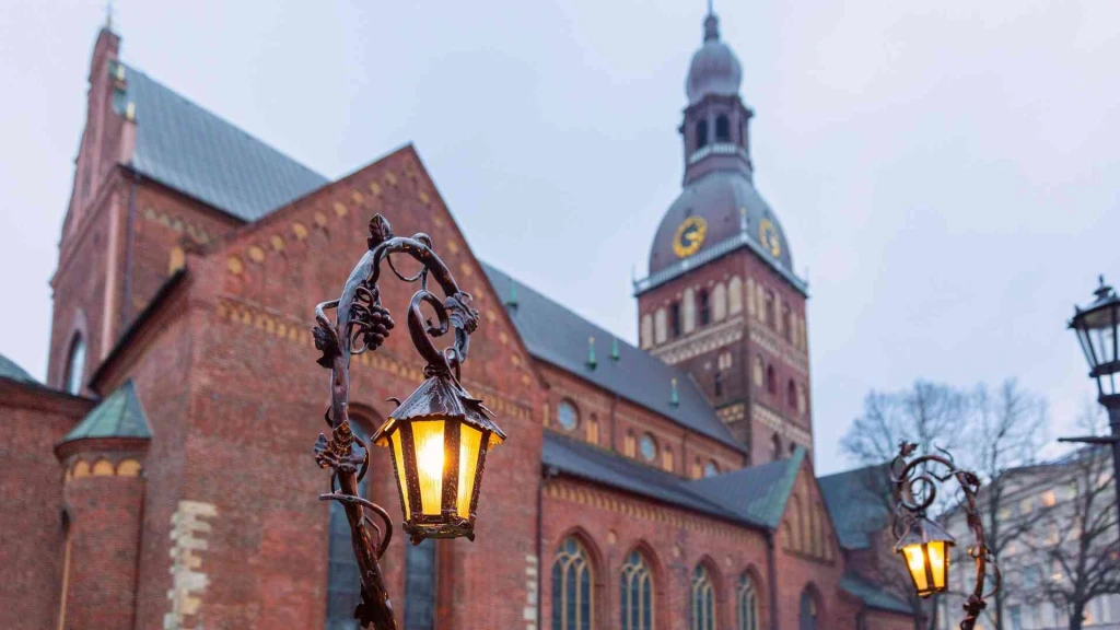 Baltıklar'da 3 Ülke Tallinn & Riga & Vilnius Turu THY İle Kurban Bayramı Özel 7 Gece 8 Gün