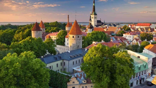 Baltıklar'da 3 Ülke Tallinn & Riga & Vilnius Turu THY İle Kurban Bayramı Özel 7 Gece 8 Gün