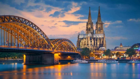 Benelux & Paris & Köln Turu Kurban Bayramı Özel THY İle (DUS-DUS)
