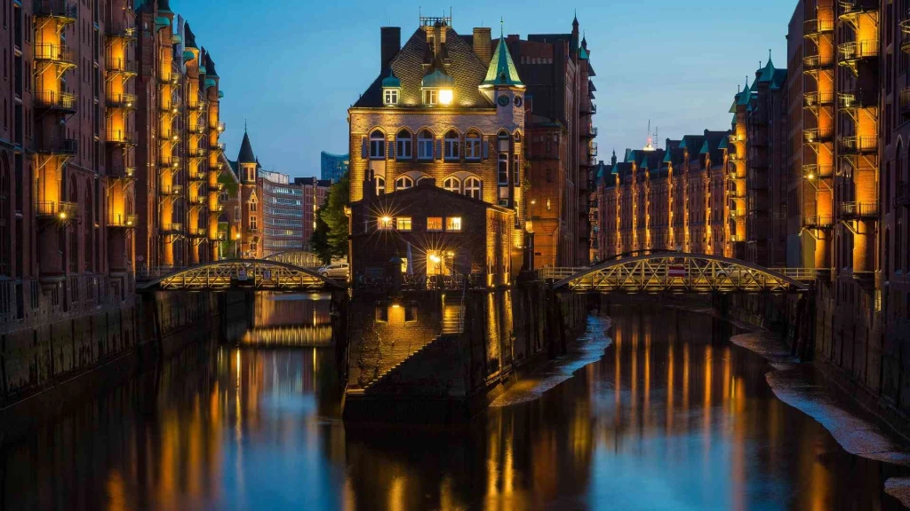 Kuzey Avrupa Benelux & Paris Turu THY ile Kurban Bayramı Özel AMS-CGN