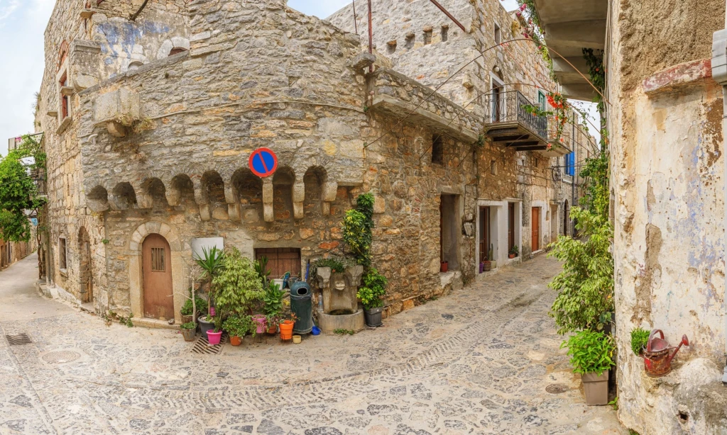 Turul insulei Chios pe parcursul sezonului | Posibilitate de viză la sosire