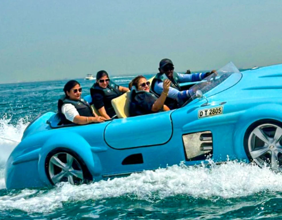 Jet Araç Dubai Kiralama 30 Dakika (Rezervasyon)