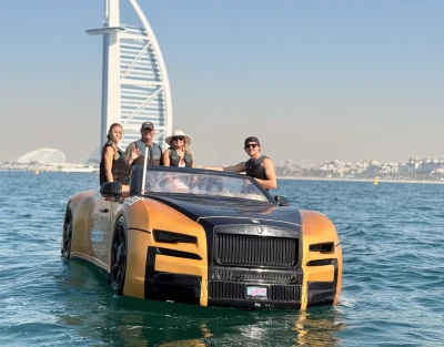 Dubai Jet Car – 20 Minutes – 4 Seater