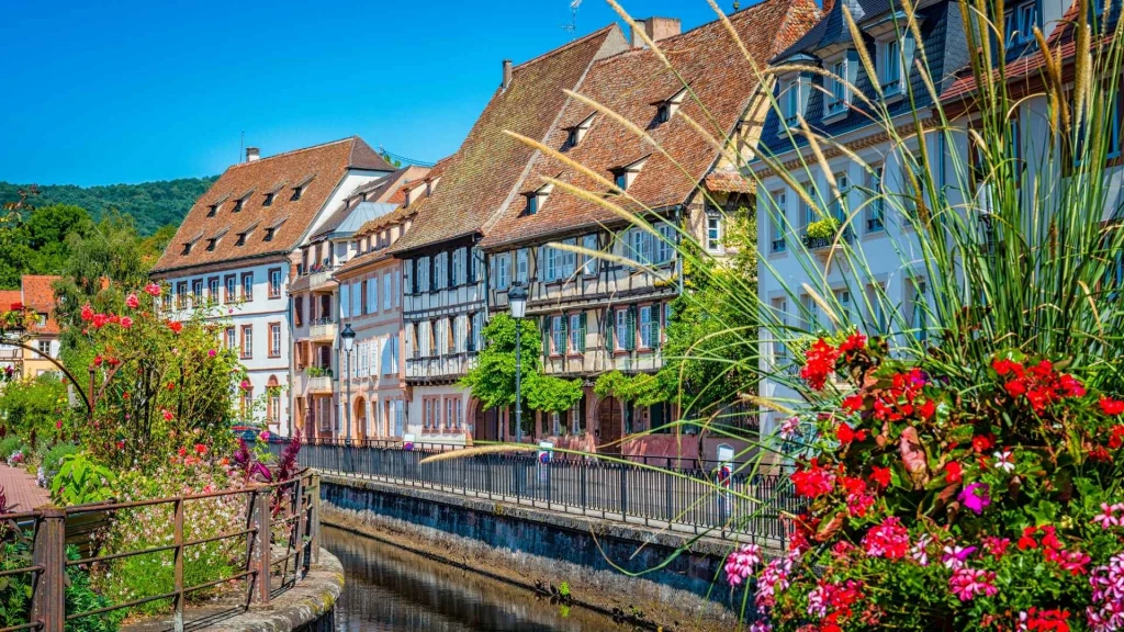 BENELÜX & PARİS & KÖLN & ALSACE & İSVİÇRE Türk Hava Yolları ile 7 gece Akşam Basel Gidiş – Akşam Basel Dönüş..