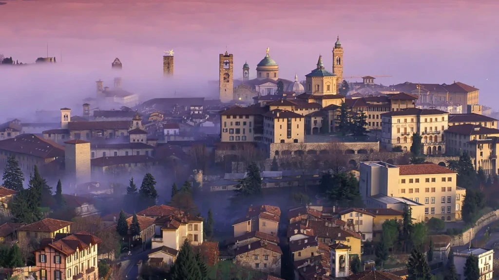 Büyük İtalya Turu Ajet Havayolları İle 5 Gece 6 Gün (Roma-Bergamo)