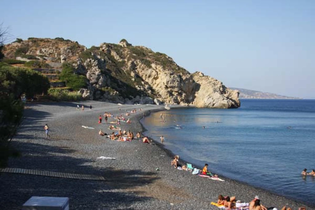Εισιτήριο φεριμπότ για το νησί Χίος από τη Τσεσμέ
