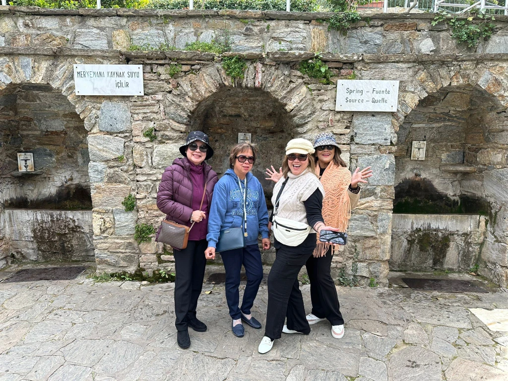8 Day Turkey Tour from Istanbul: Gallipoli, Troy, Pergamum, Pamukkale, Ephesus & Cappadocia