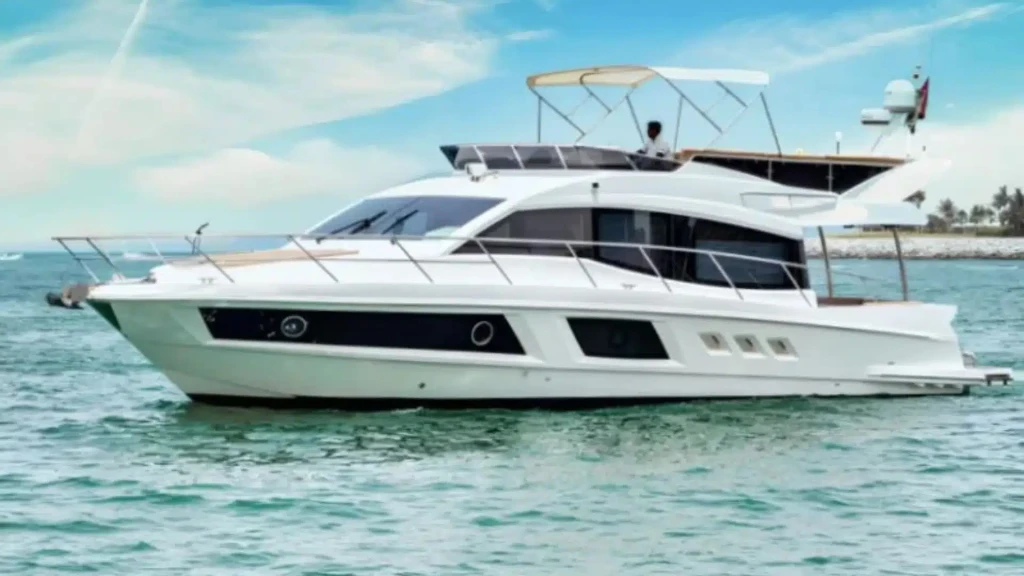 Dubai Luxury Yacht Rental 48 FT – 10 Guest