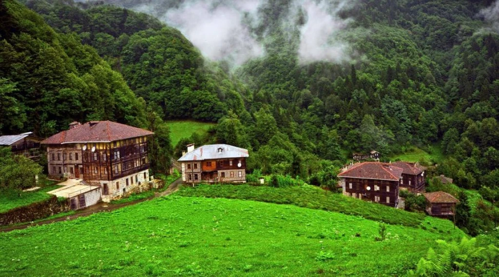 Uçaklı Karadeniz Yaylalar ve Batum Turu (Batum Konaklamalı) / 3 Gece Konaklamalı / Kocaeli Çıkışlı