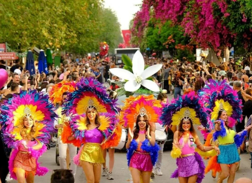 Uçaklı Adana Portakal Çiçeği Festivali Turu / 2 Gece Otel Konaklamalı / İstanbul Çıkışlı