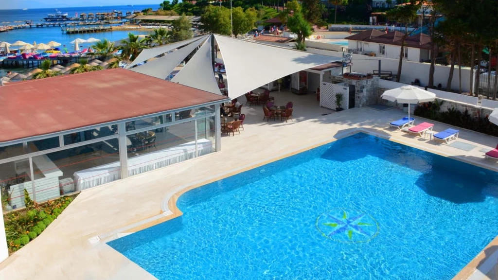 Ayaz Aqua Beach Hotel Bodrum 4 Gece Konaklamalı