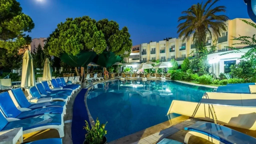 Ayaz Aqua Beach Hotel Bodrum 4 Gece Konaklamalı