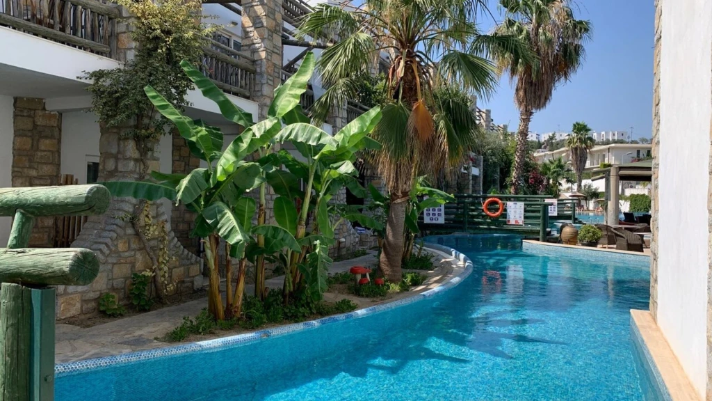 Ayaz Aqua Beach Hotel Bodrum 4 Gece Konaklamalı