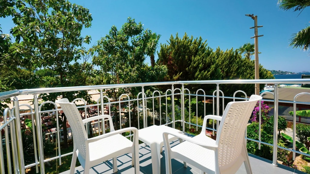 Golden Age Hotel Bodrum 4 Gece Konaklamalı