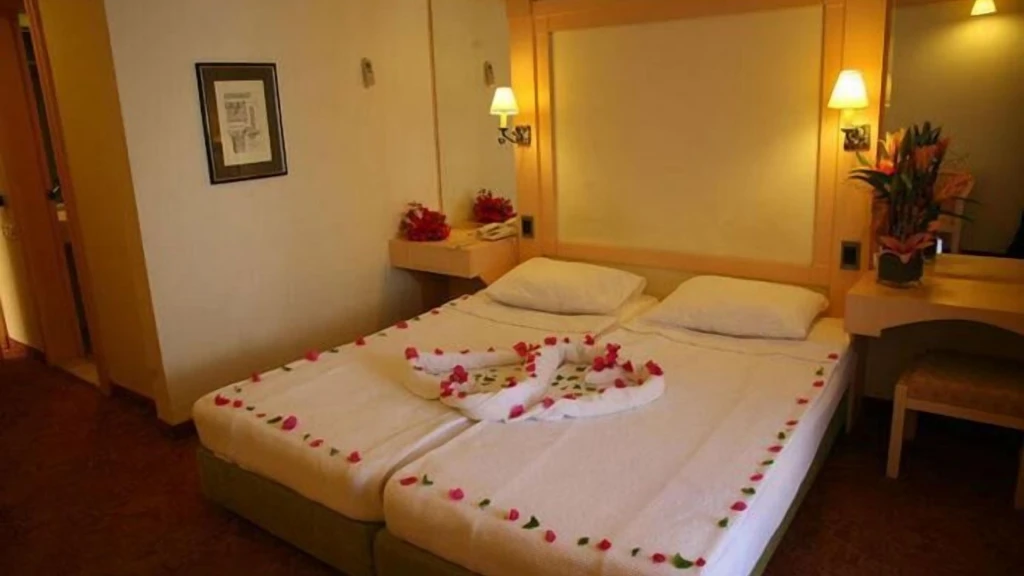 Ladonia Hotels Delmare Bodrum 4 Gece Konaklamalı