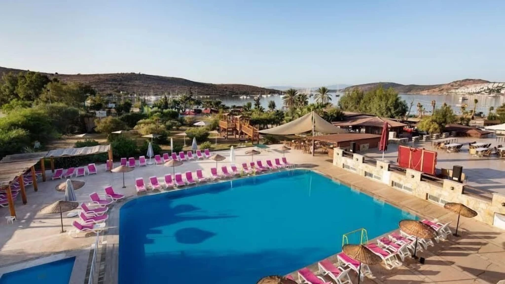 Ladonia Hotels Delmare Bodrum 4 Gece Konaklamalı
