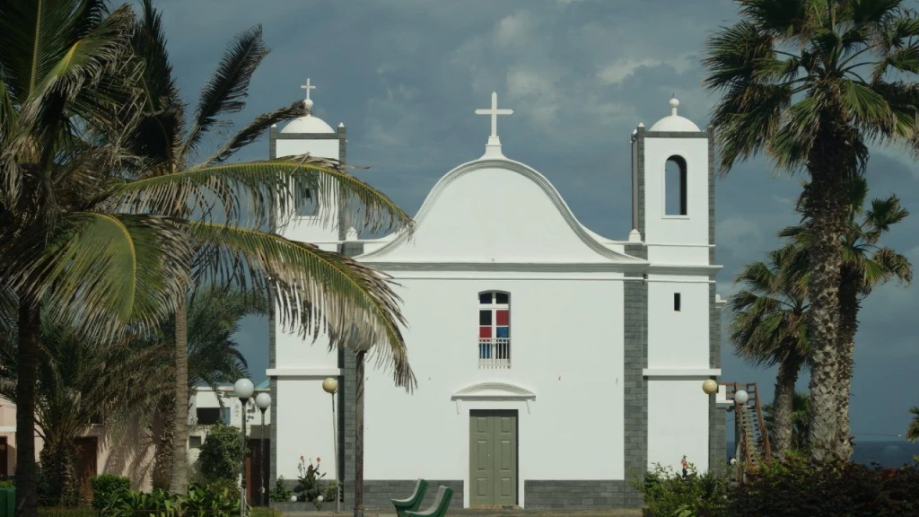 Cape Verde Islands Cruise – Small Ship Expedition in the Archipelago