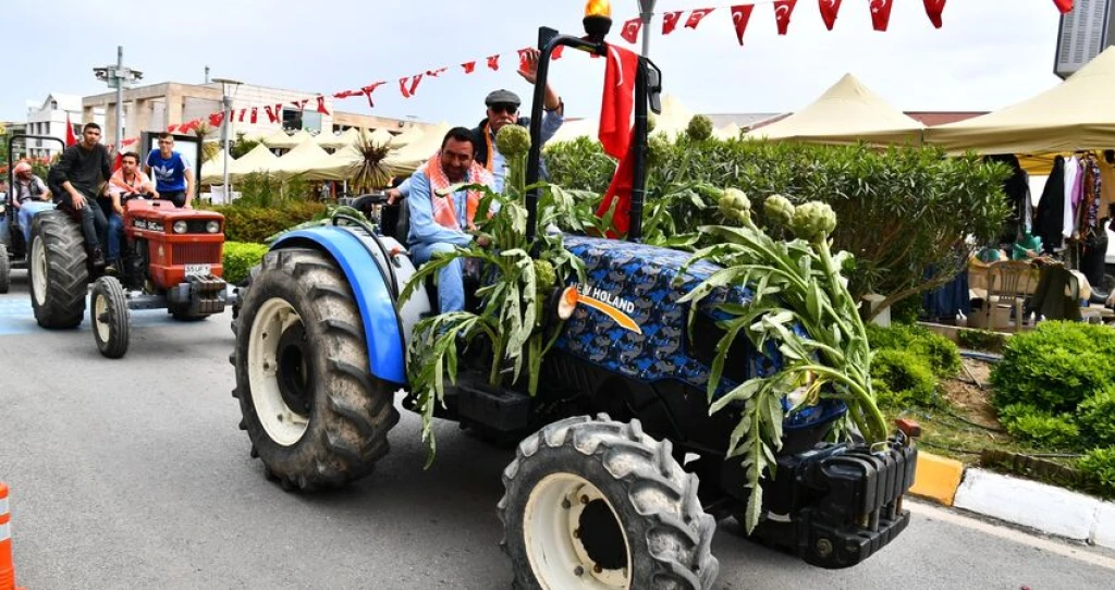 TEK TUR İKİ FESTİVAL BİR ARADA- ALAÇATI OT FESTİVALİ VE URLA ENGİNAR FESTİVALİ..