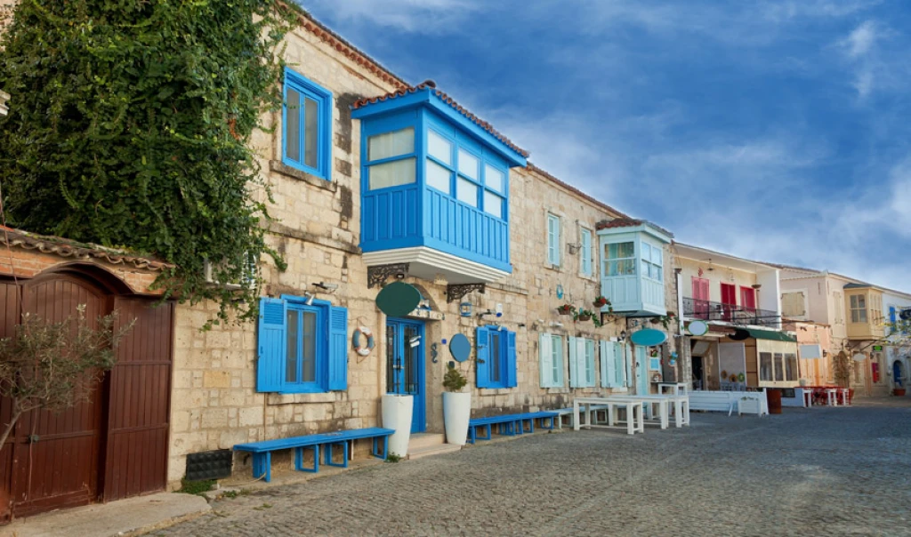 Alaçatı Ot Festivali Turu / 1 Gece Otel Konaklamalı / Kocaeli Çıkışlı