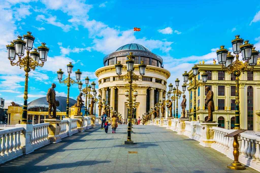 Büyük Balkan Turu THY ile 6 Ülke Ekstra Turlar Dahil Vizesiz / 6 Gece Otel Konaklamalı / Kocaeli Çıkışlı