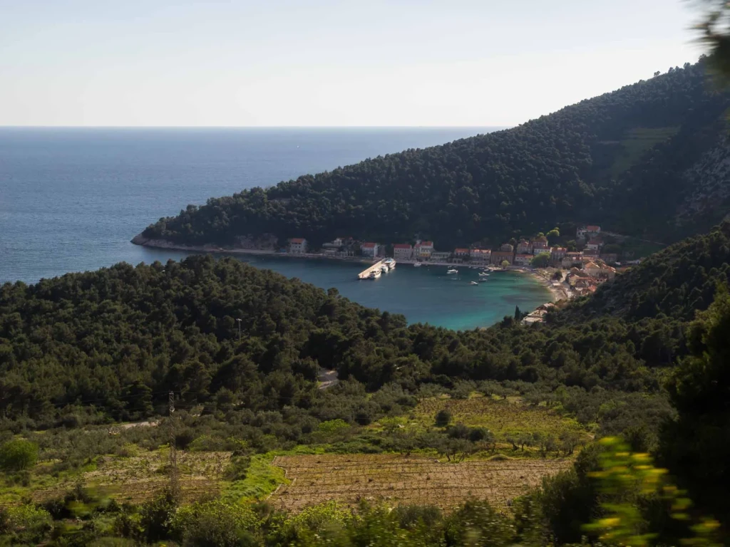 Mini One-Way Deluxe Cruise: Dubrovnik to Split(Trogir - Marina Baotić) – 4 Nights