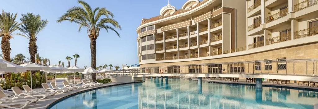 Kirman Belazur Resort & Spa