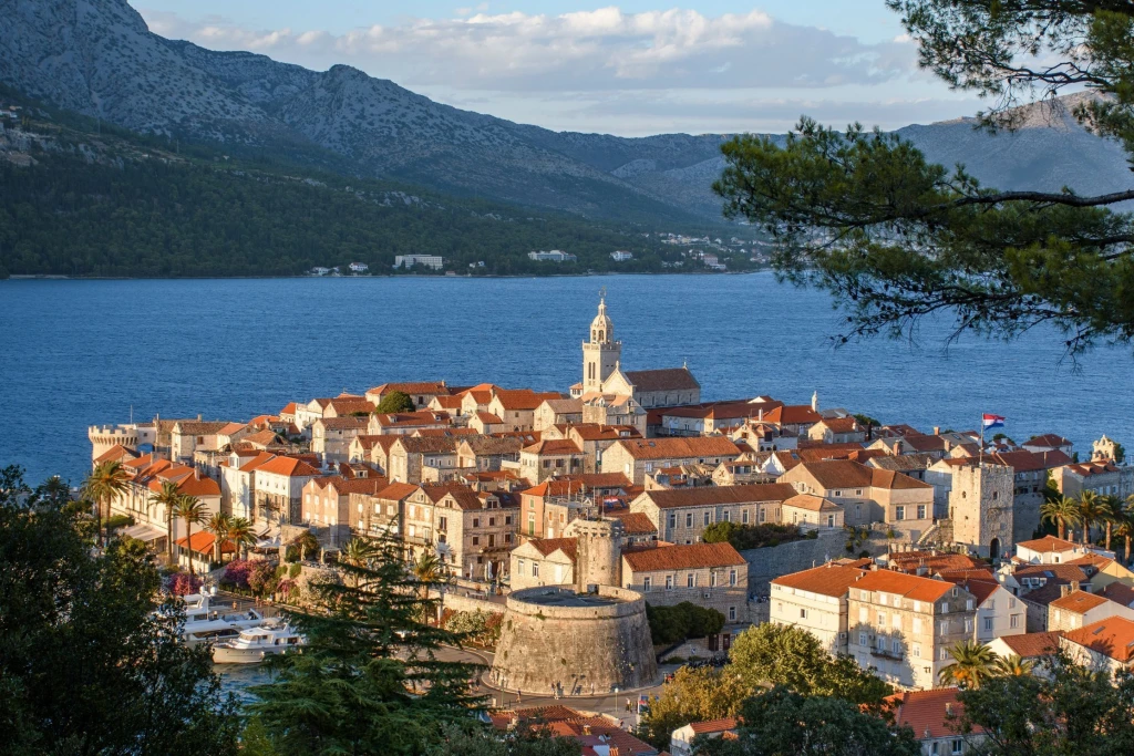 Athens to Split Small Ship Cruise: Greece to Adriatic Sea Island Hopping (8 Days)