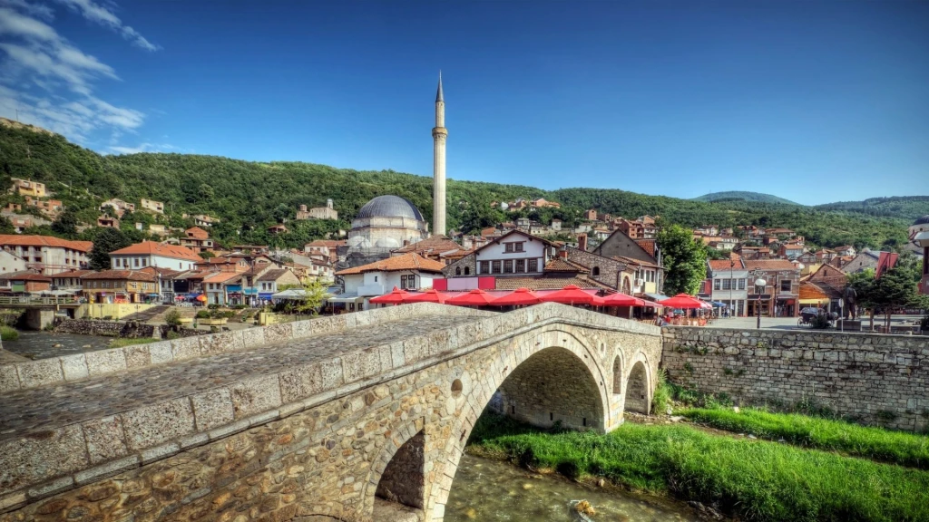 Kosovalı Baştanbaşa Balkanlar Kurban Bayramı Özel THY ile Ekstra Turlar, Akşam Yemekleri Dahil PRN-BEG